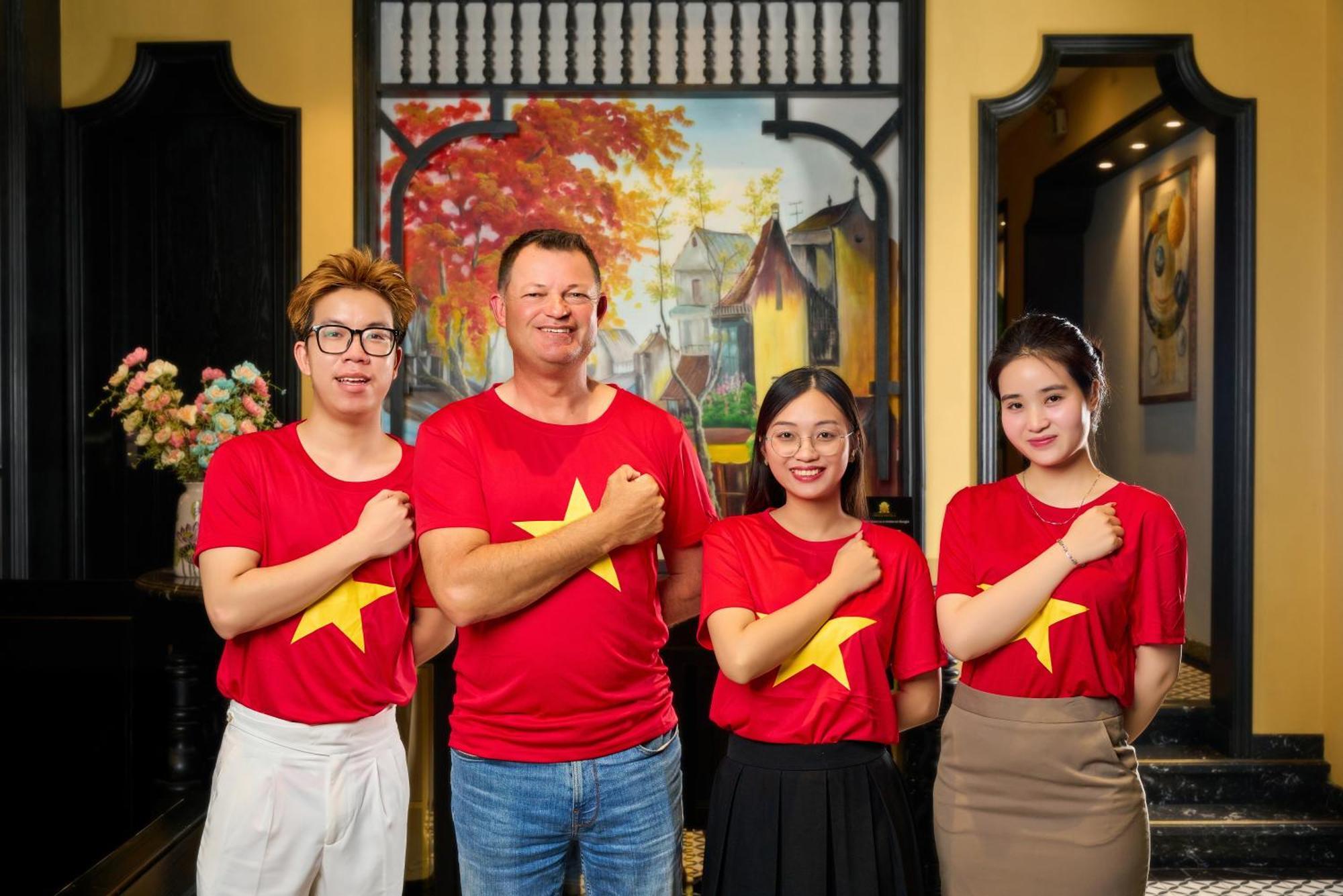 Hotel Mina And Hanoi