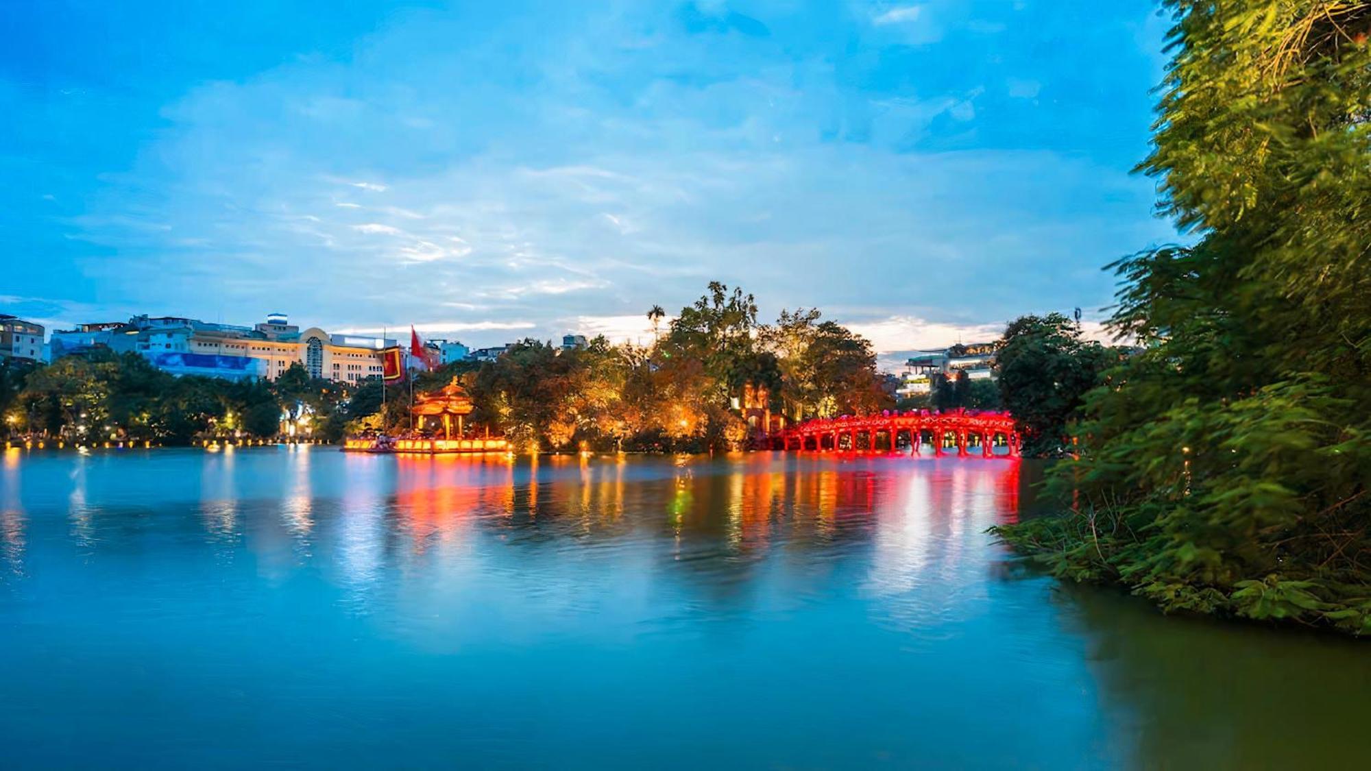 Mina And 4* Hanoi